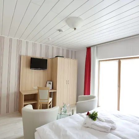 Hotel Moritz Garni 3*