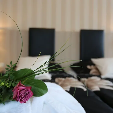 Moritz Garni ホテル Oberahr