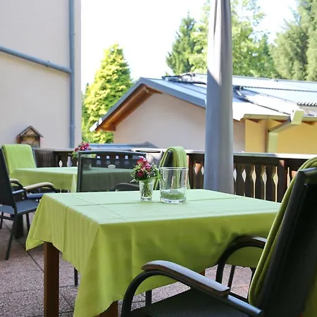 Moritz Garni 3*