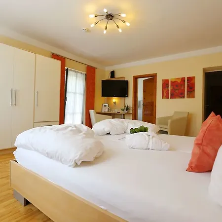 Moritz Garni 3* Oberahr