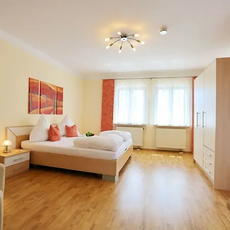 Moritz Garni 3*