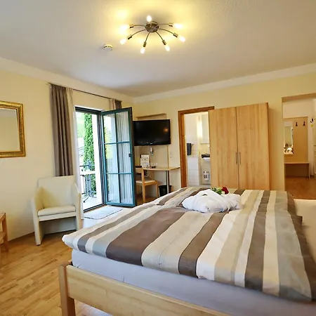 Moritz Garni Oberahr