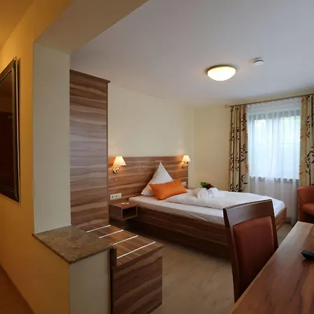 Hotel Moritz Garni 3*