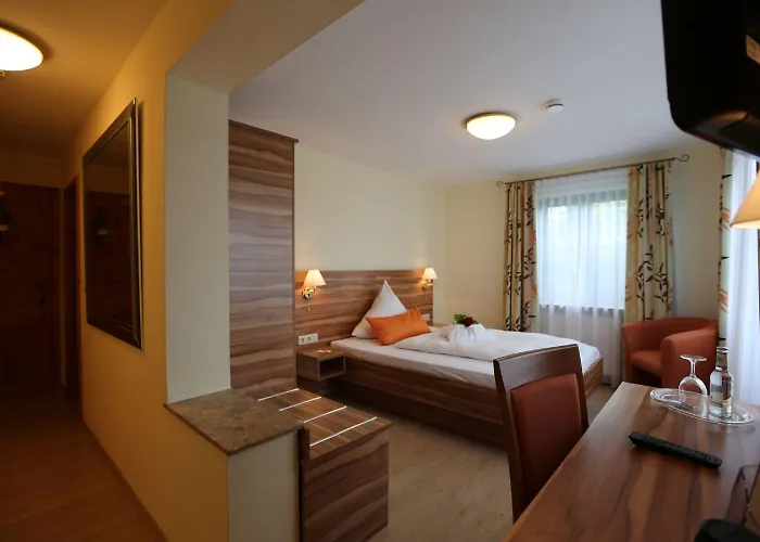 Moritz Garni Oberahr